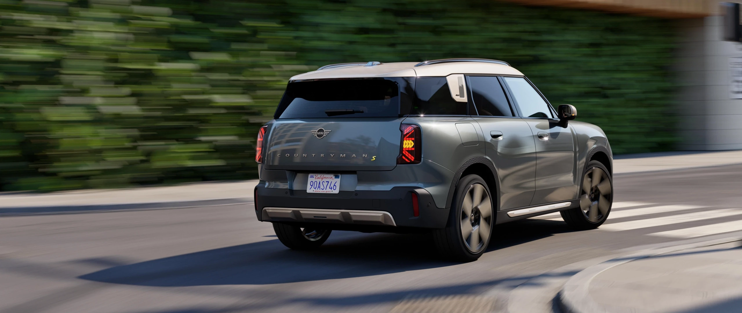 MINI all-electric Countryman – stage